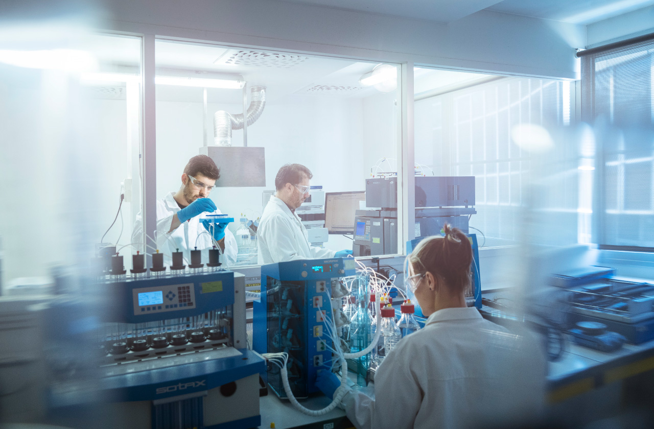 Laboratory staff working on complex dosage forms, such as 3D tablets and other complex formulations